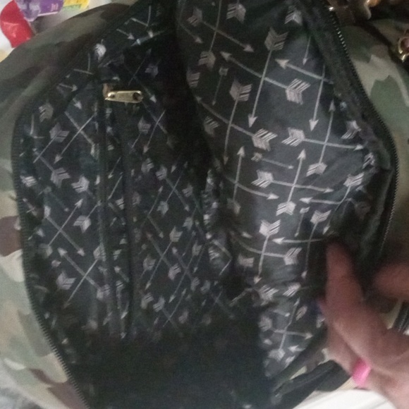 Puffer Camouflage backpack - Picture 2 of 6